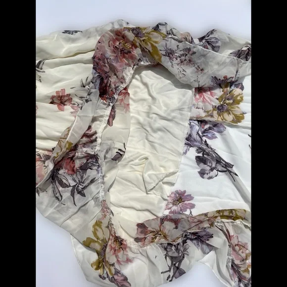 Floral Halter Dress - Picture 6 of 8